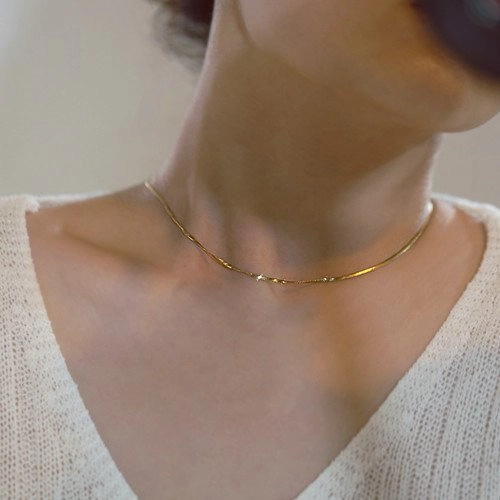 7 Actionable Tips For Wearing Gold Chain To Work